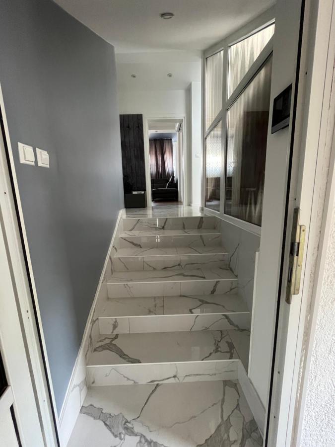 Villa Luca Free Garage Parking Szarajevó Kültér fotó
